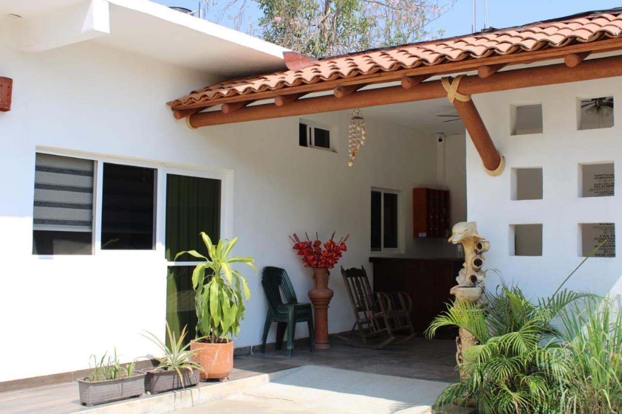 Guest house Bm Zihua