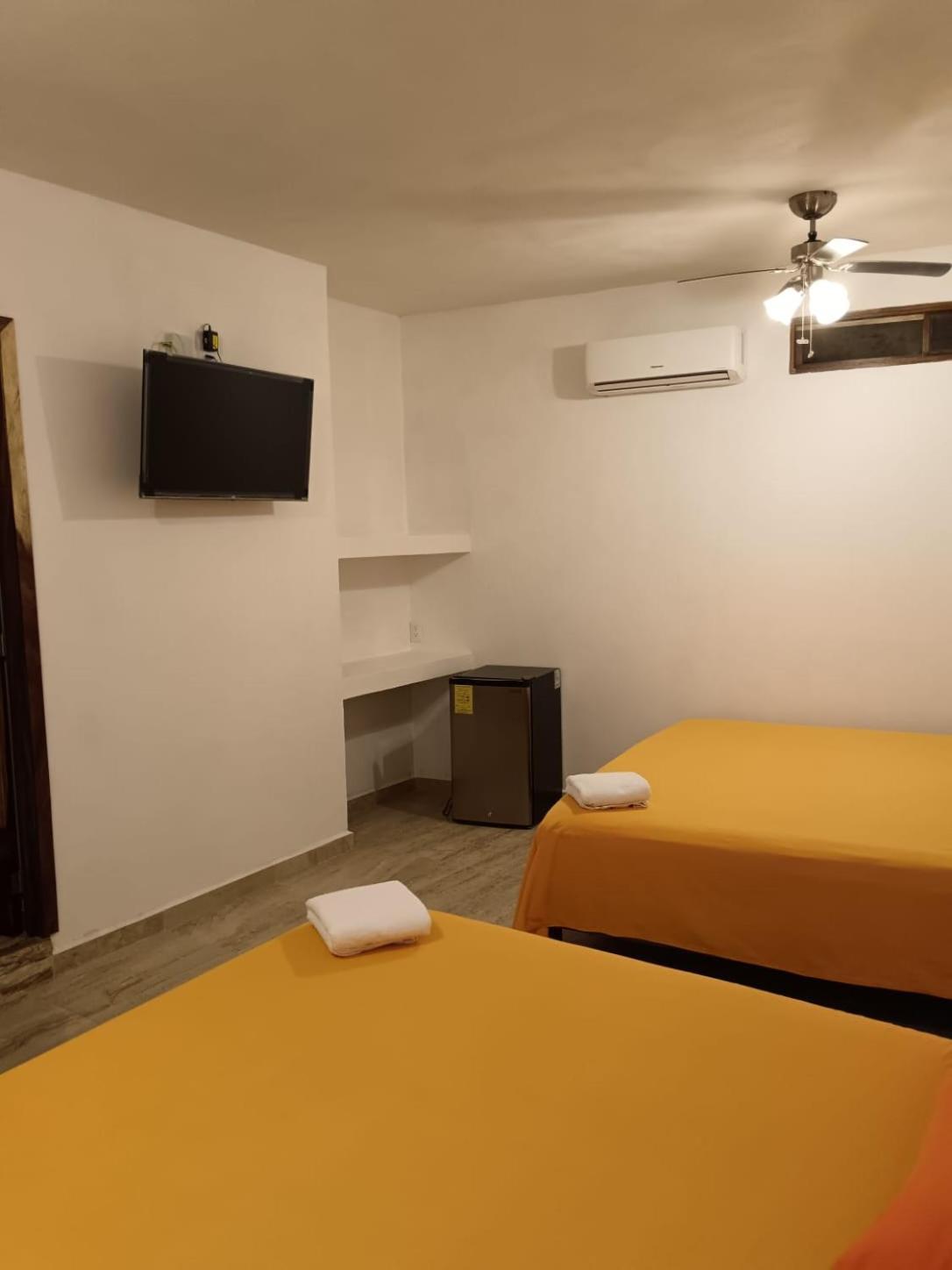 Guest house Bm Zihua