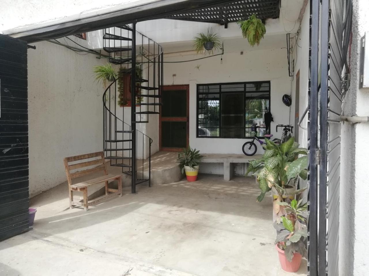 Bm Zihua Zihuatanejo
