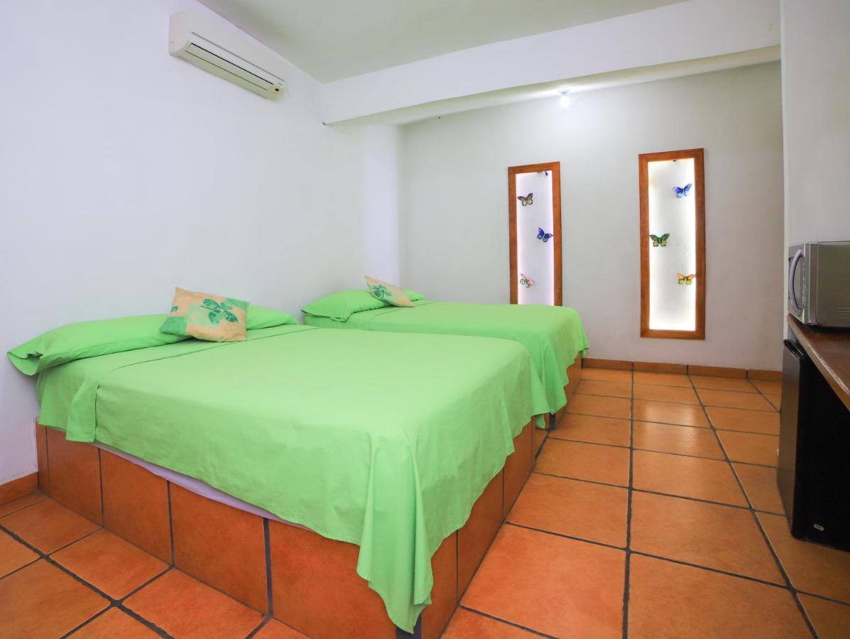 Bm Zihua Zihuatanejo