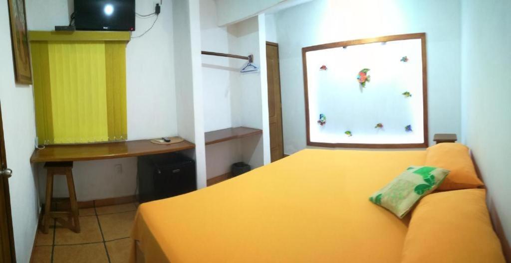 Bm Zihua 2* Zihuatanejo